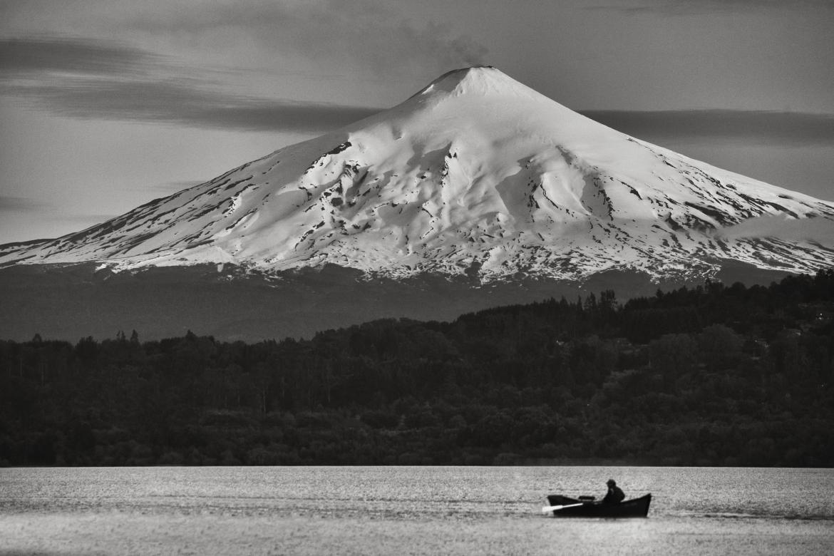 VILLARICA EN CALMA - Edición limitada - 1 de 12 obras de 100cm x 80cm COMPRAR